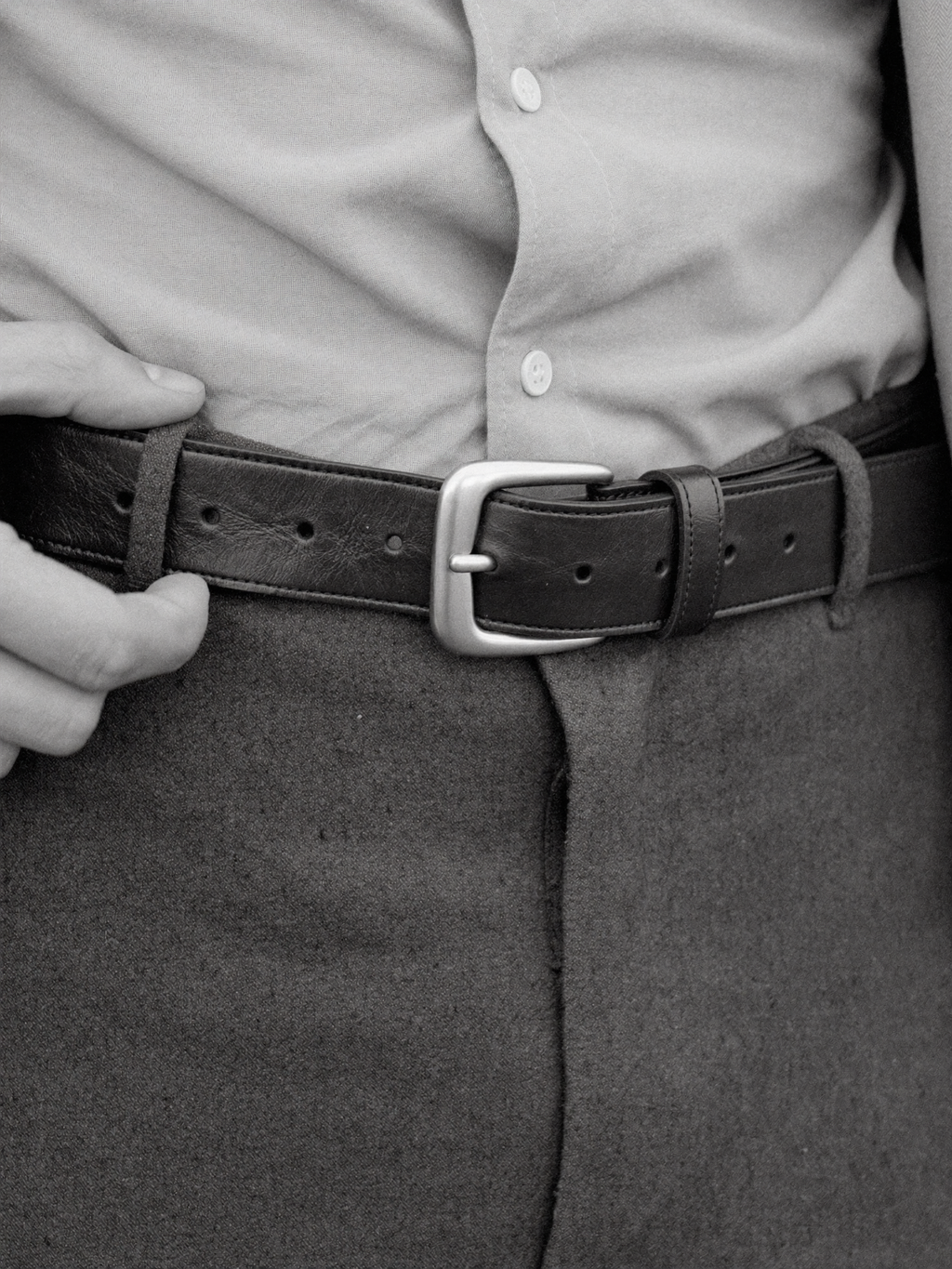 The Leather Belt — Voss & Grey
